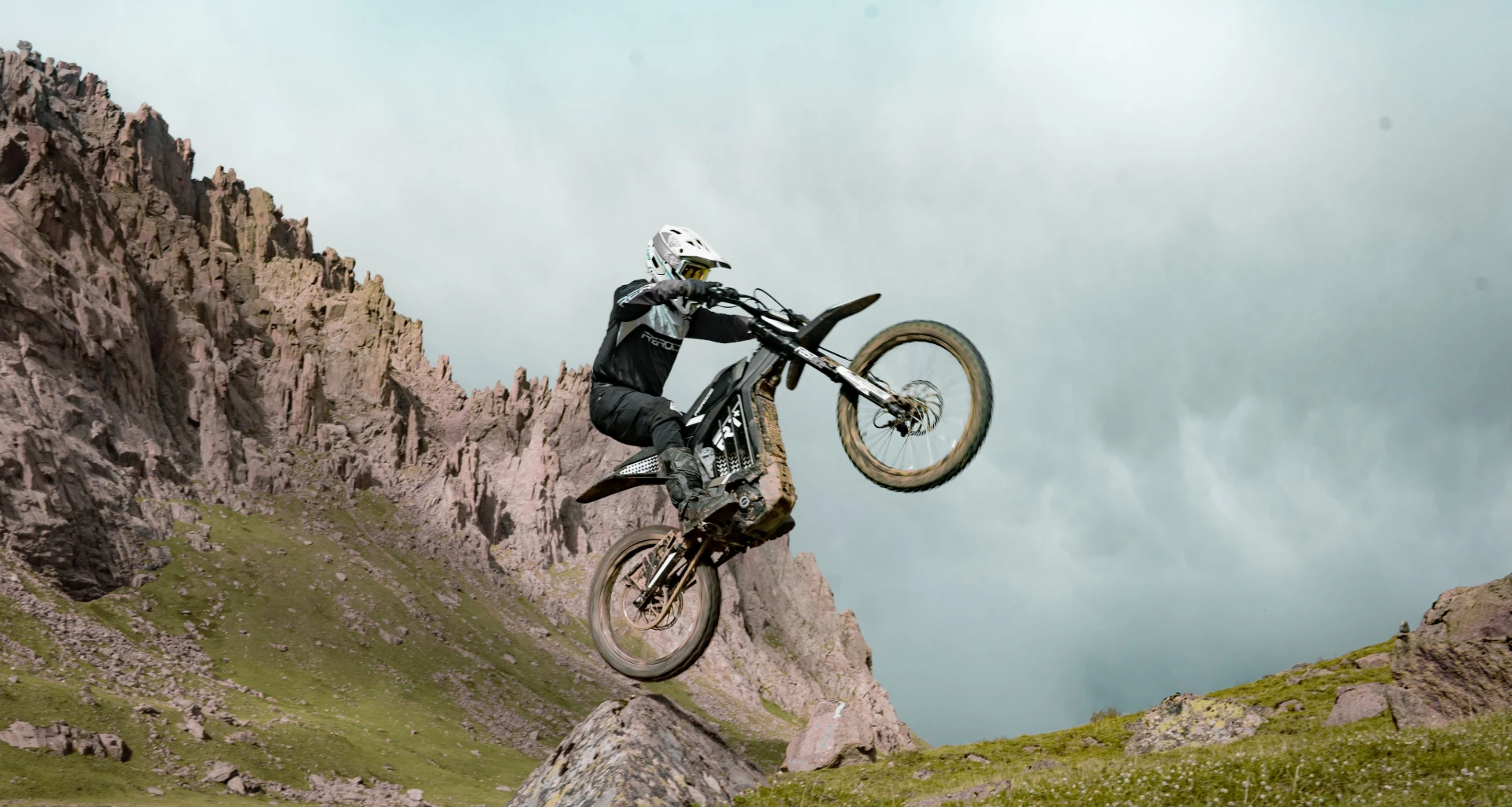 RERODE R1 Plus electric dirt bike