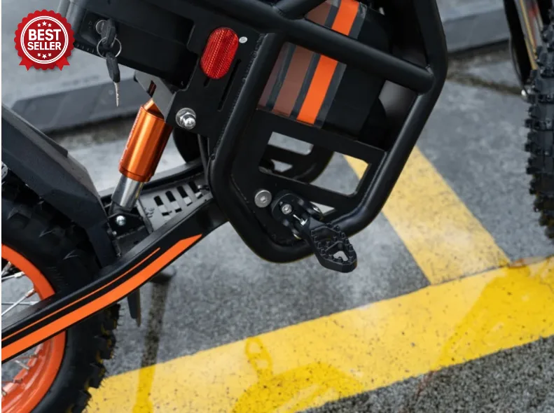 Riding times GT54 removable battery and rear suspension detail