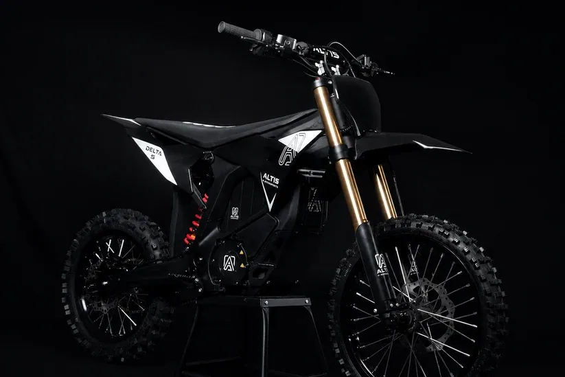 Black Altis Delta S electric dirt bike studio view