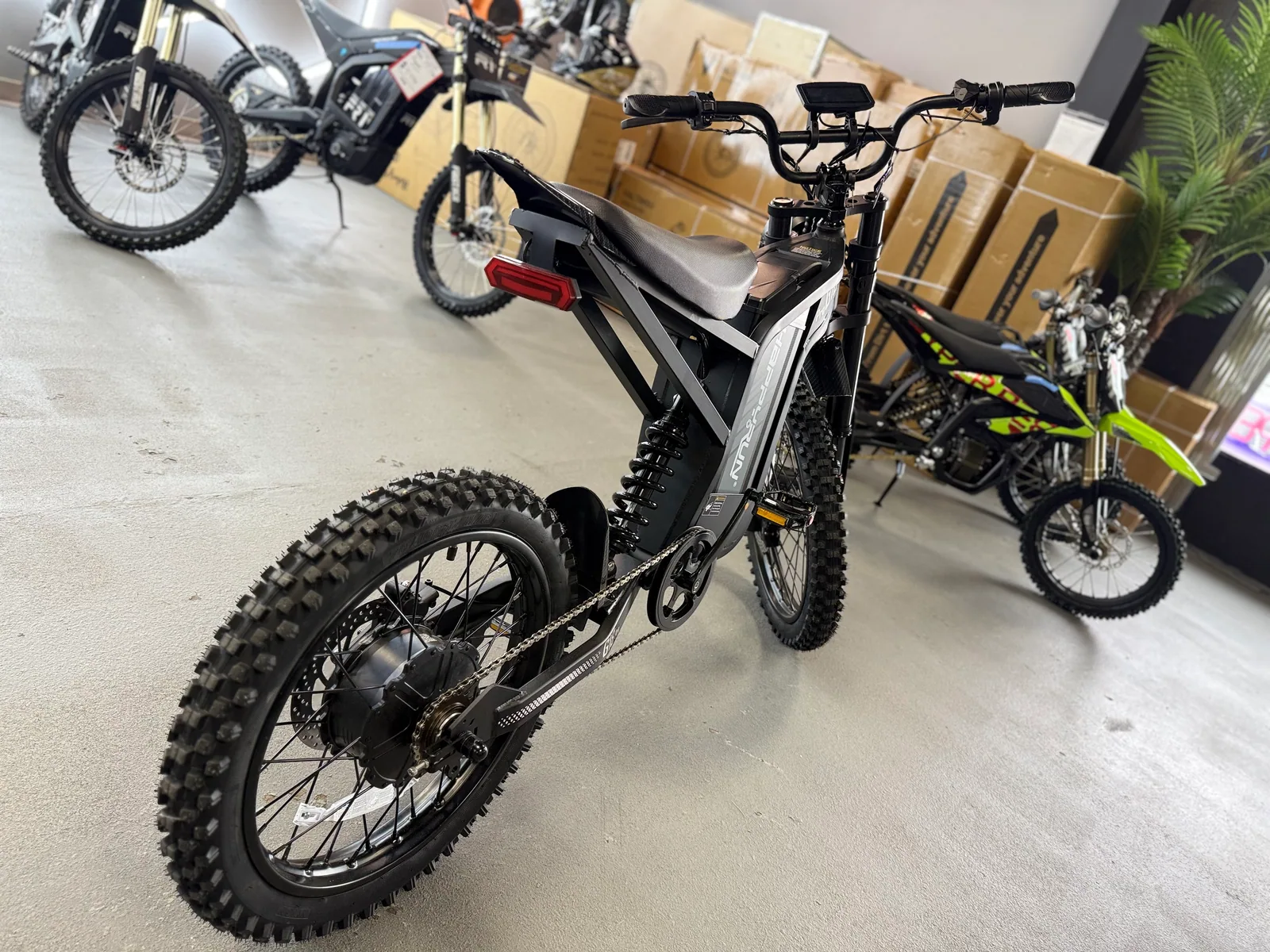 HappyRun Tank G18 Pro electric dirt bike cockpit detail